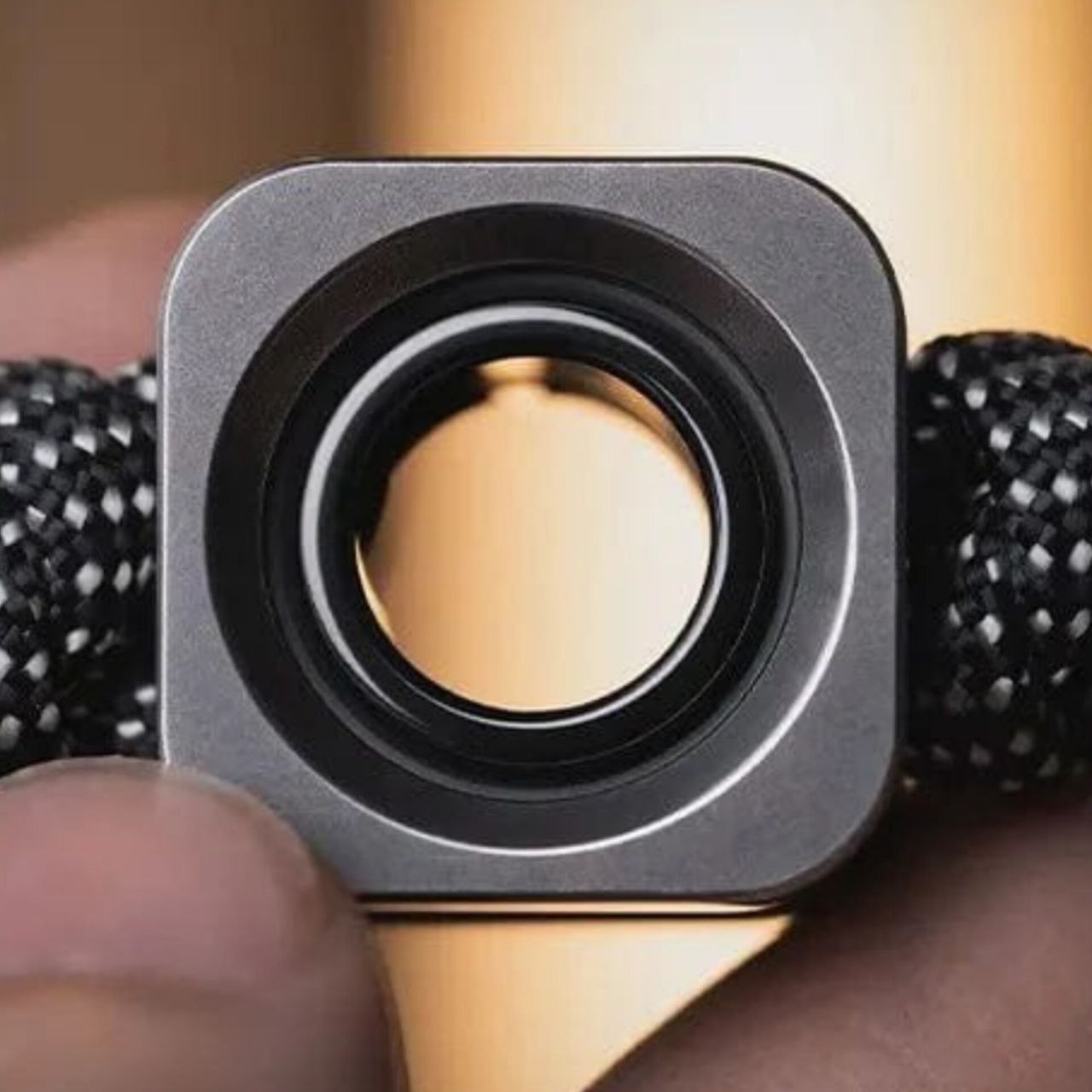 Lautie Wormhole Pendant ZircTi Zirc — изображение 2